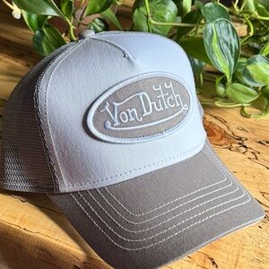 NWT Von Dutch Light Grey and White Classic Trucker Hat Adjustable -  Sold Out!!